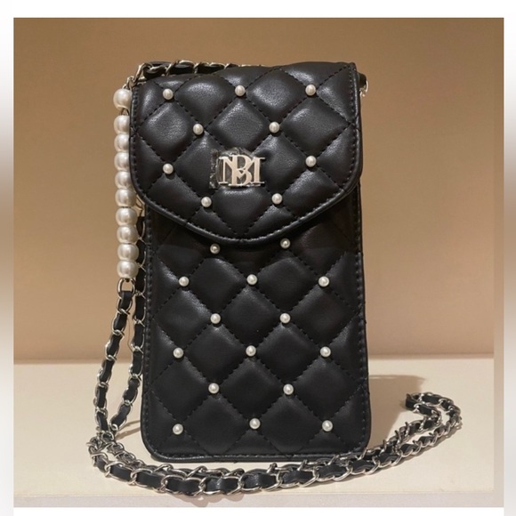 Badgley Mischka Handbags - Quilted Pearl-Trim Black Crossbody Phone Bag - Unbranded